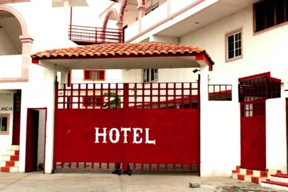 Hotel Hacienda De Zapata Хьютепек Экстерьер фото
